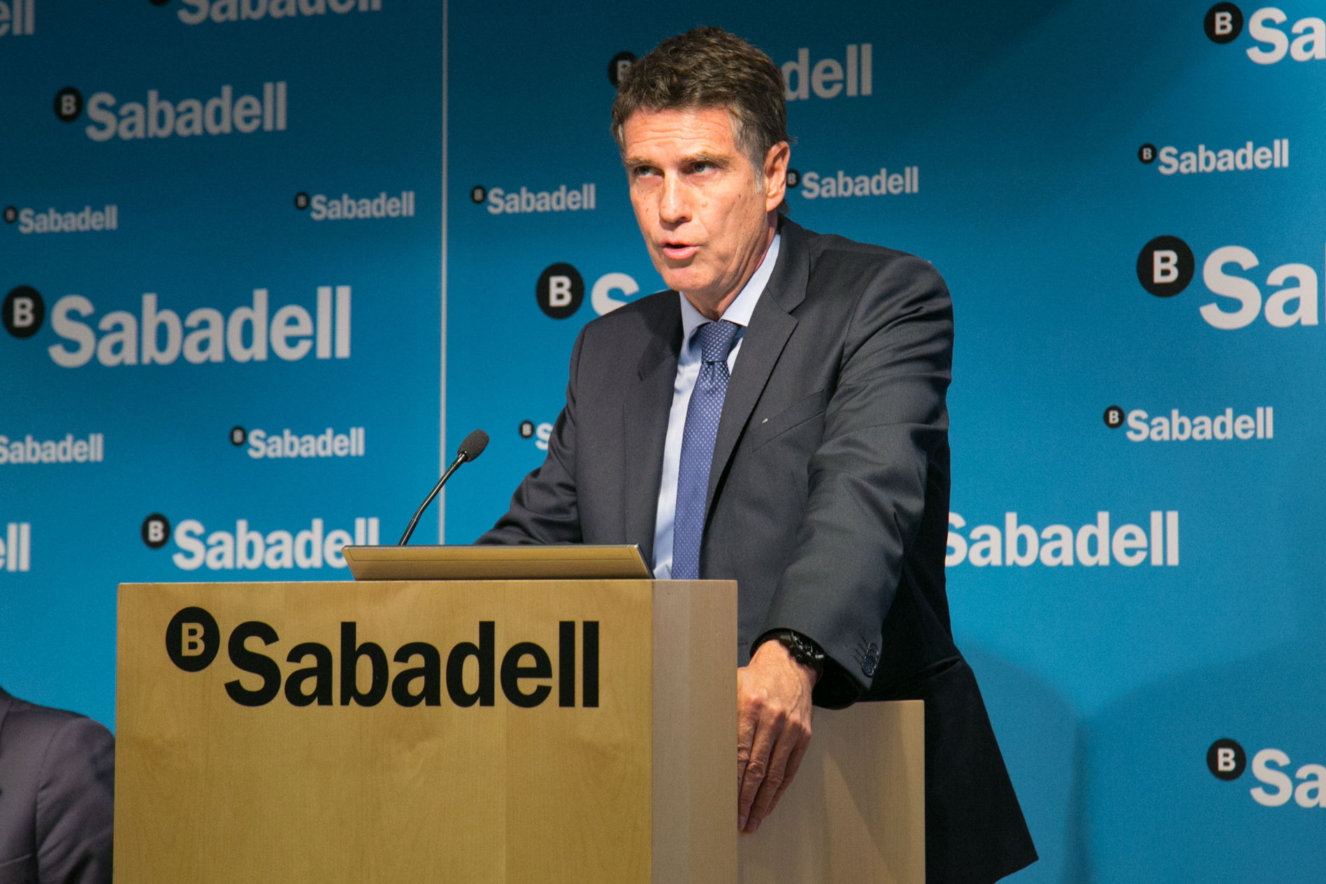 Lee más sobre el artículo Banco Sabadell vuelve a brindar su apoyo a Forinvest
