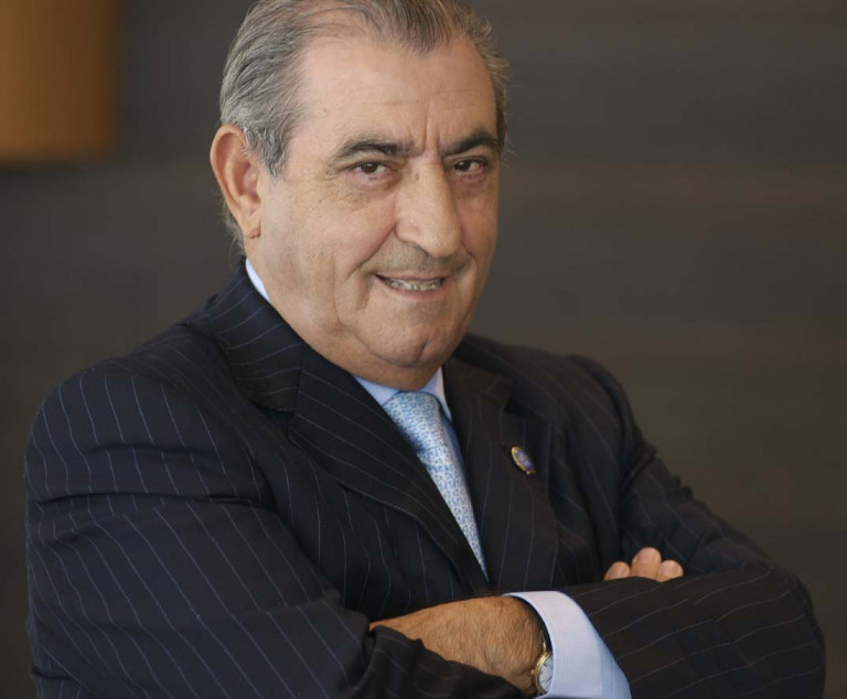 Juan J Hidalgo