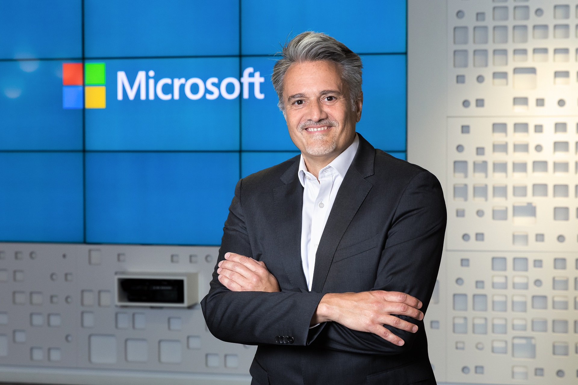 Lee más sobre el artículo El presidente de Microsoft España abrirá Forinvest 2024 con una ponencia en torno a la inteligencia artificial generativa en La Noche de las Finanzas
