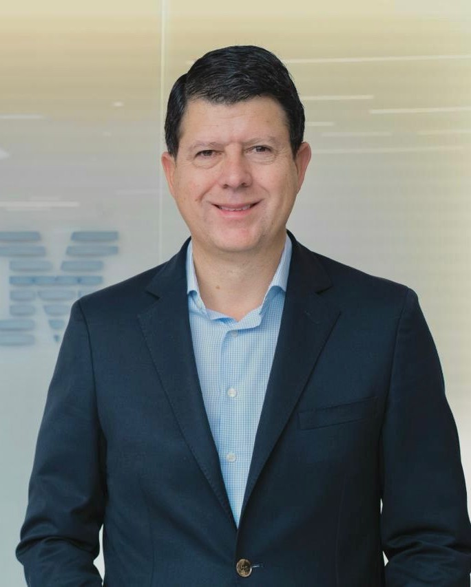 Lee más sobre el artículo Fernando Suárez León